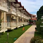 Grand Emir & Hotel 4*