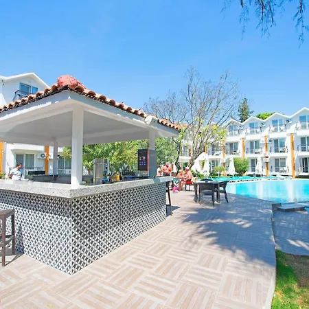 Otel Grand Emır 4*
