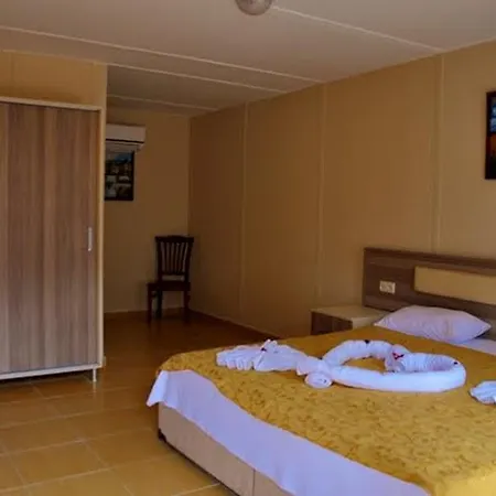 Grand Emır Otel 4*